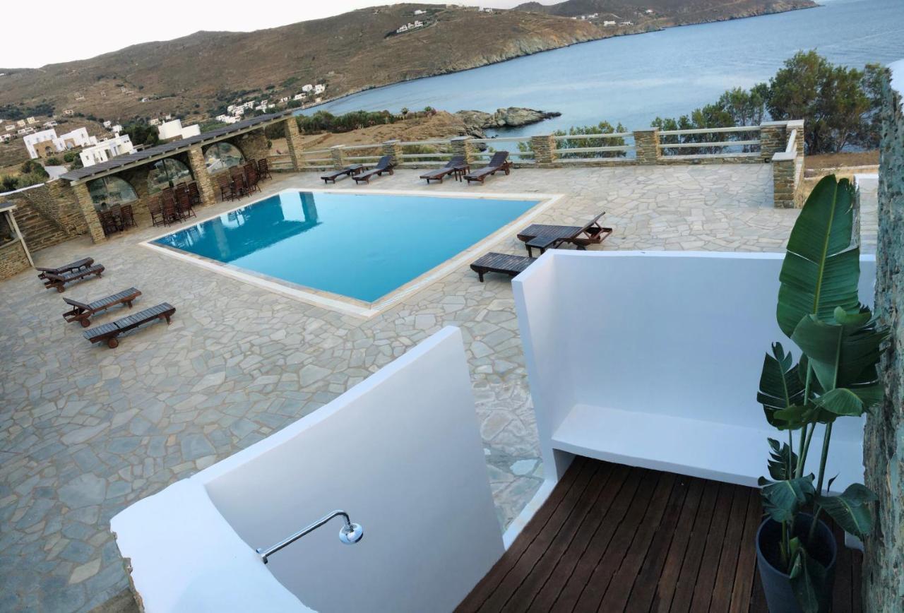 En Plo Aparthotel Agios Romanos ภายนอก รูปภาพ