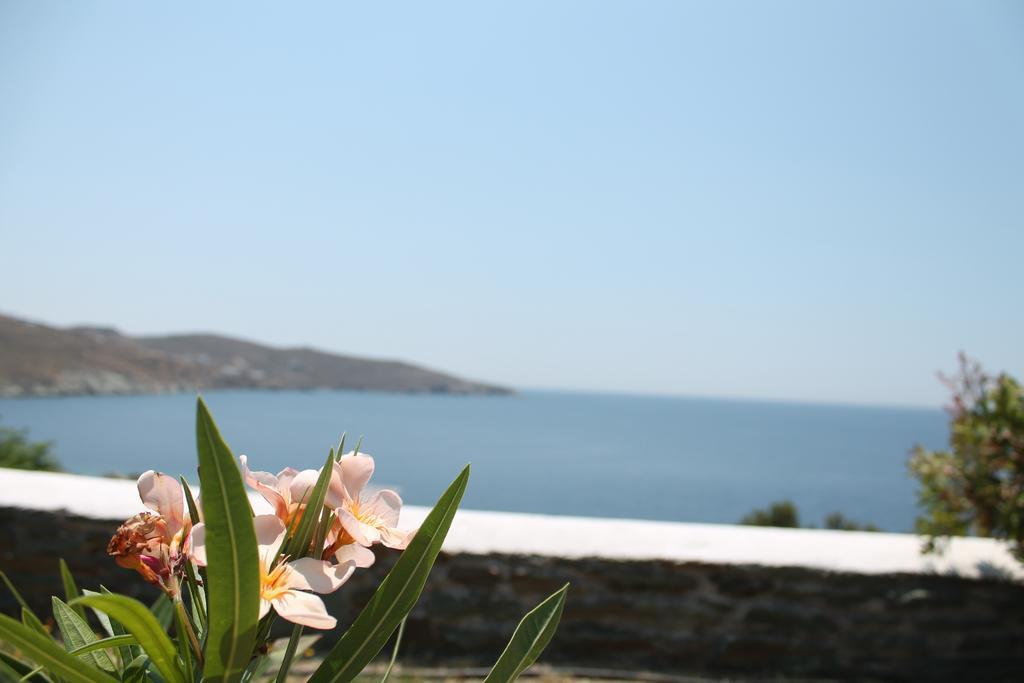En Plo Aparthotel Agios Romanos ภายนอก รูปภาพ