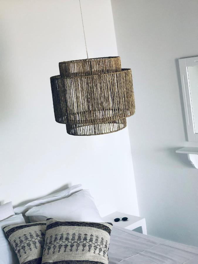 En Plo Aparthotel Agios Romanos ภายนอก รูปภาพ